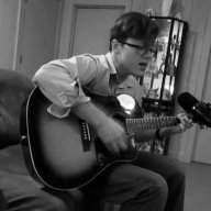 manwithguitar2019