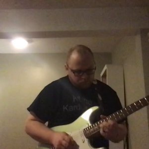 Metallica Enter Sandman solo practice.