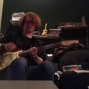 Sweep picking I backingtrack soloing