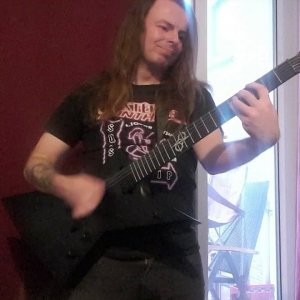Practicing Metallica - Enter Sandman 🤘
